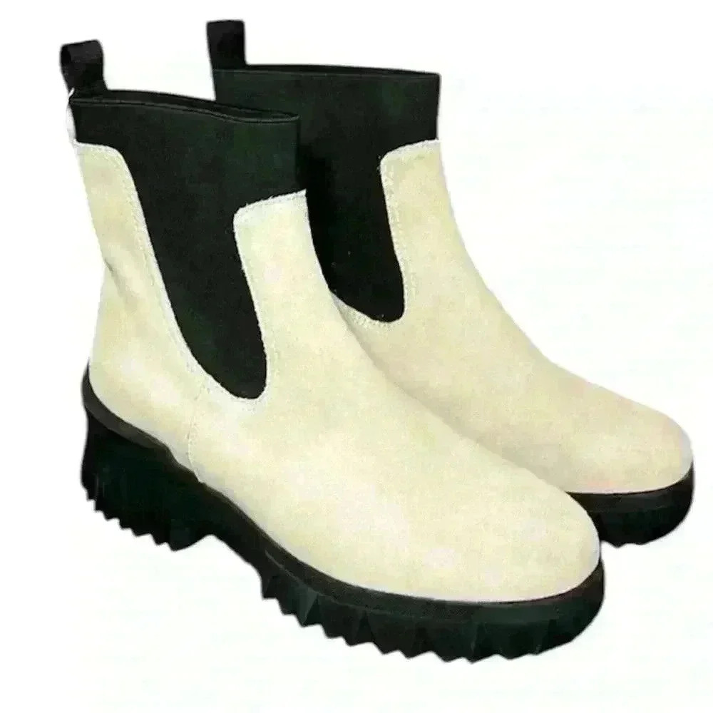 Nurture NWT Denali Waterproof Lug Sole Heeled Platform Chelsea Boot Women Size 8